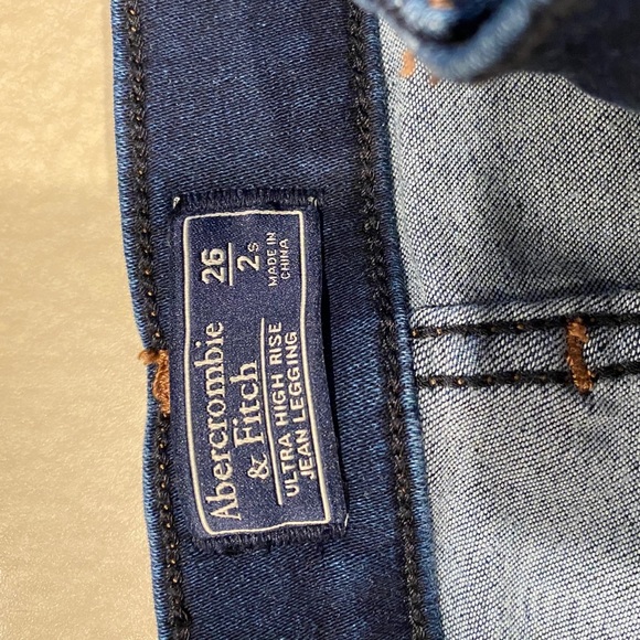 Abercrombie & Fitch Jeggings - Picture 2 of 3